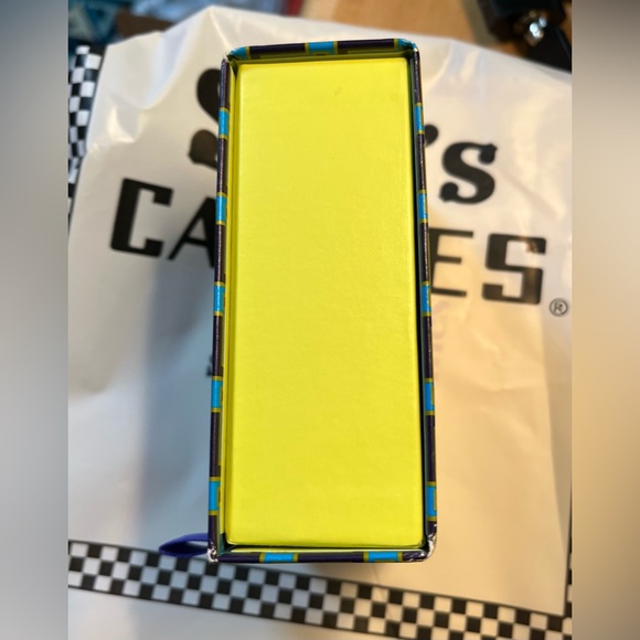 NEW Tory Burch Kira Pearl Stud Earrings Blue OS - Picture 8 of 12